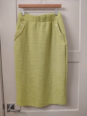 Textured Lime Green Pencil Skirt with Button-Trim Pockets